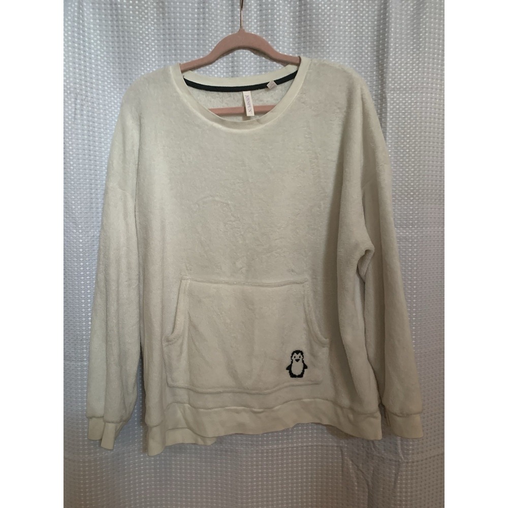 Joyspun Womens 2x Fluffy Soft Cream Top‎ With Penguin